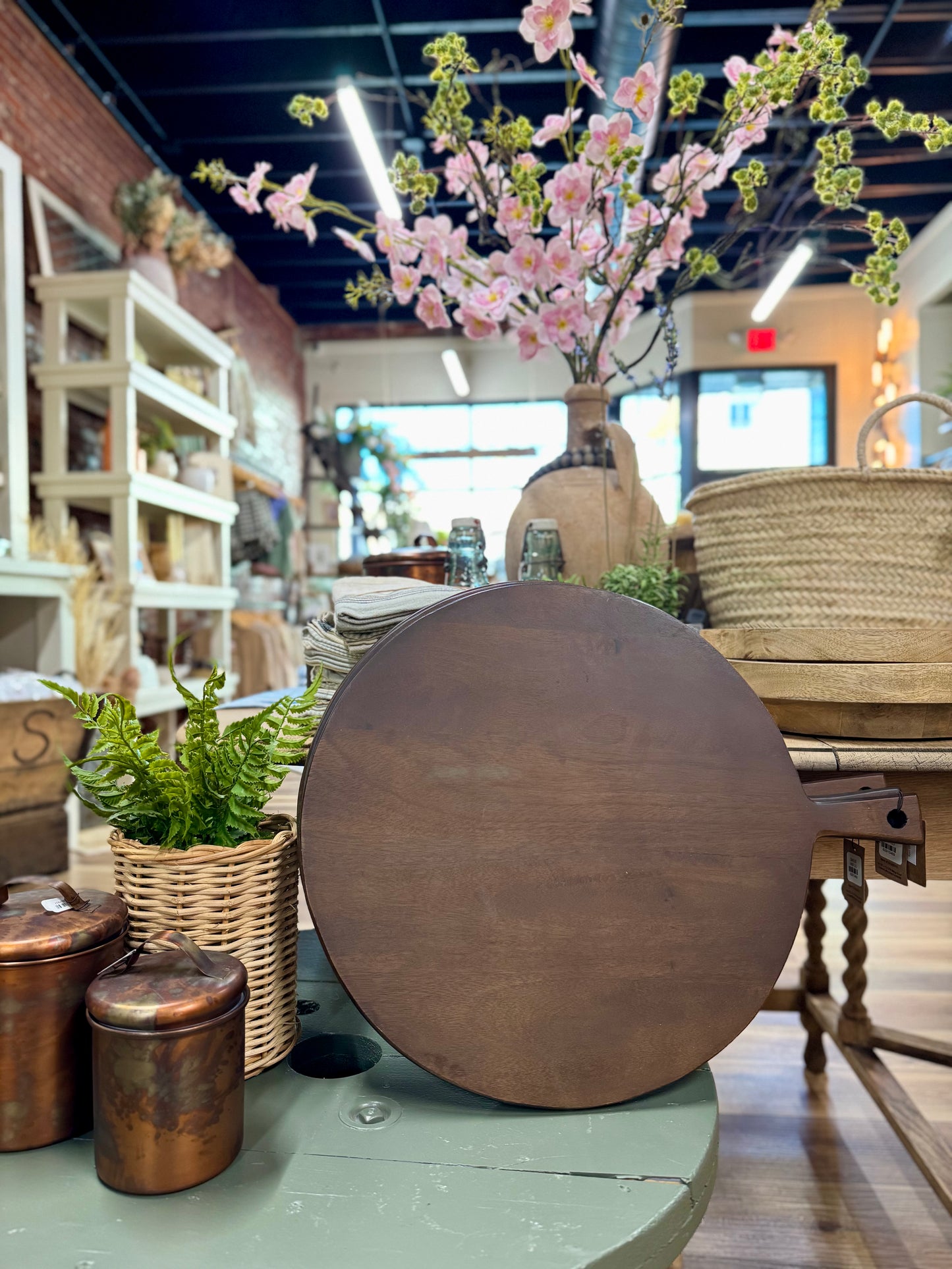Large Round Cutting Board