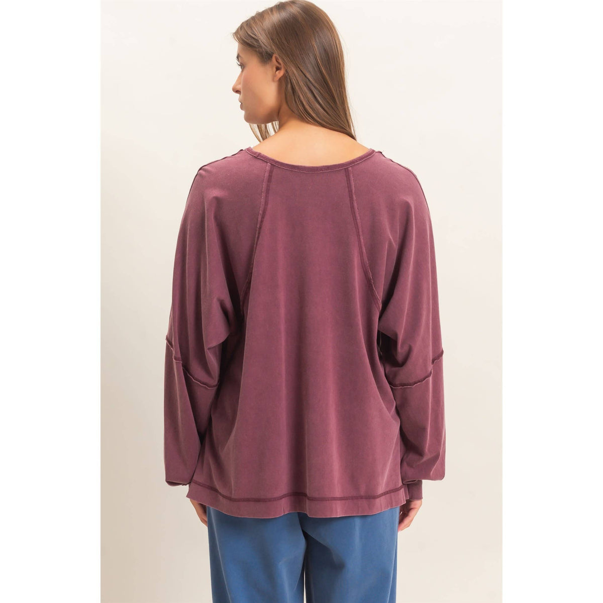 Raglan Sleeved Sweater
