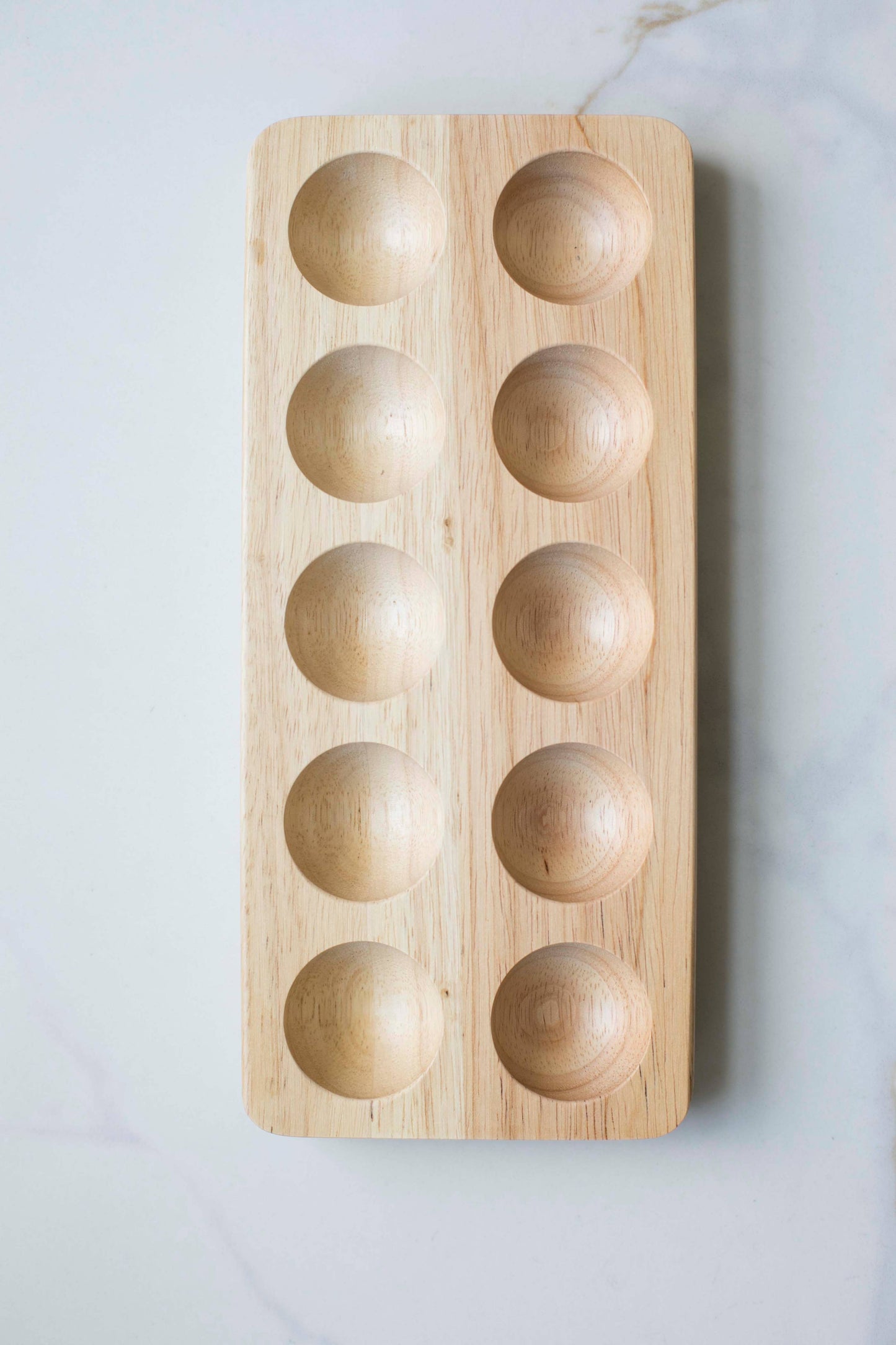 Wooden Egg Holder: 10 holes rubberwood